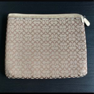 Coach Jacquard Apple iPad Tablet Zipper Case